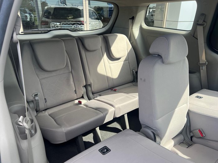2019 Kia Carnival Si YP MY20 Clear White