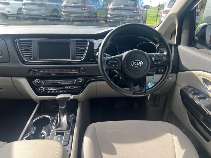 2019 Kia Carnival Si YP MY20 Clear White