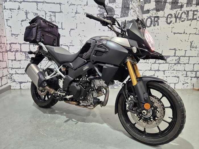 2015 Suzuki V-Strom 1000 ABS (DL1000A) V-Strom Black