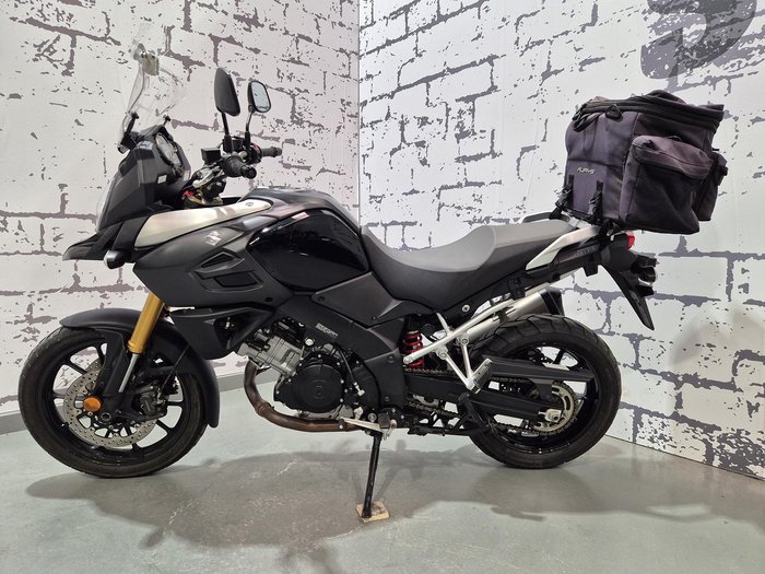 2015 Suzuki V-Strom 1000 ABS (DL1000A) V-Strom Black