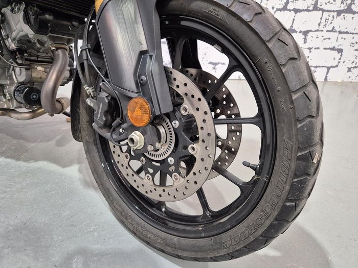 2015 Suzuki V-Strom 1000 ABS (DL1000A) V-Strom Black