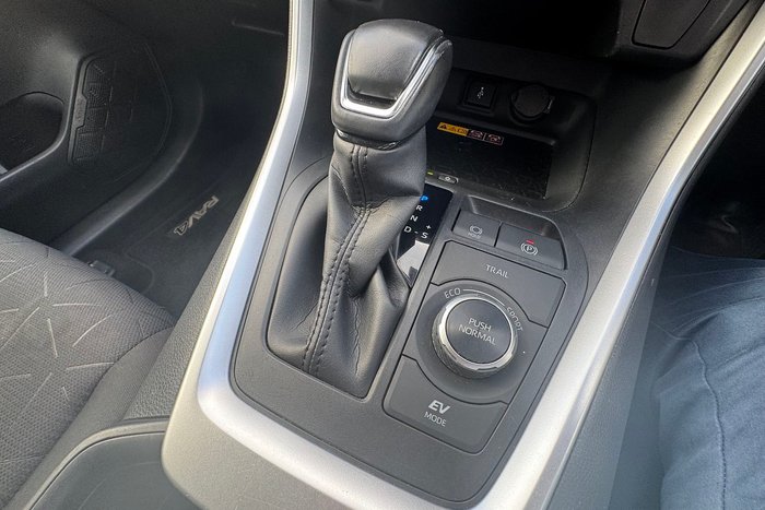 2021 Toyota RAV4 GXL