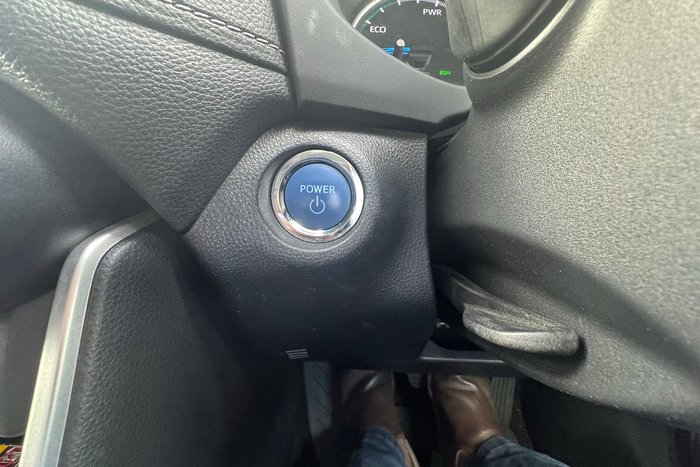 2021 Toyota RAV4 GXL