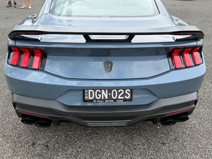 2024 Ford Mustang Dark Horse