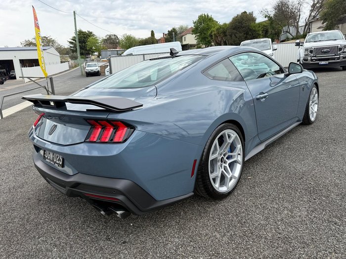 2024 Ford Mustang Dark Horse