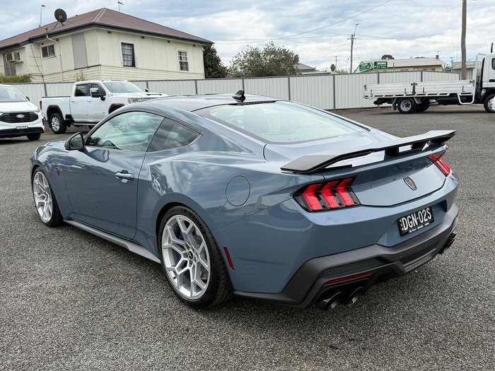 2024 Ford Mustang Dark Horse