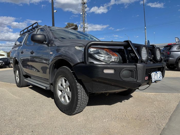 2016 Mitsubishi Triton GLX MQ MY16 4X4 Dual Range Titanium
