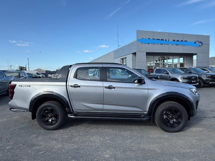 2025 Isuzu D-MAX X-TERRAIN
