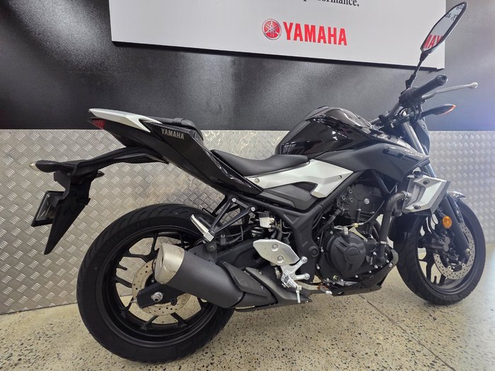 2016 Yamaha MT-03 (MT03LA) (ABS) BLUE