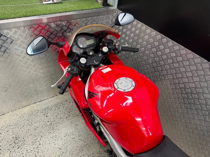2006 Honda VTR1000F (FIRESTORM) RED