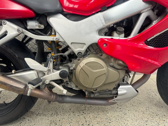 2006 Honda VTR1000F (FIRESTORM) RED