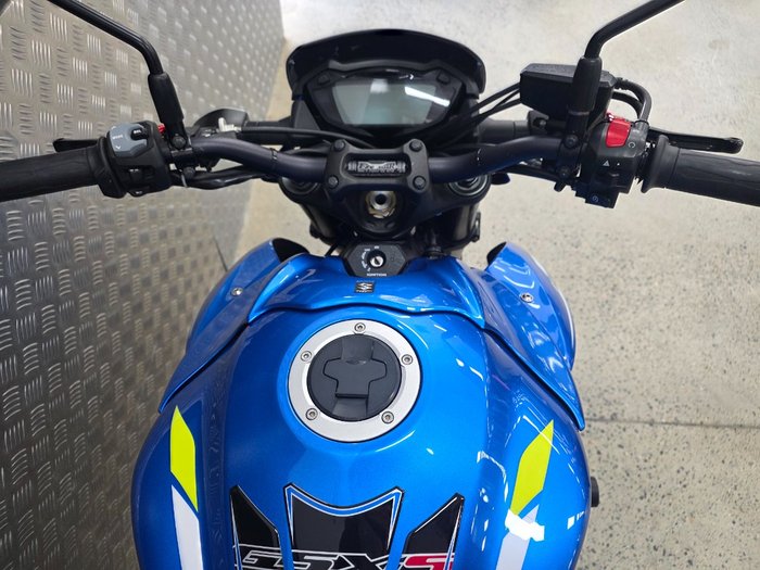 2019 Suzuki GSX-S1000 BLUE
