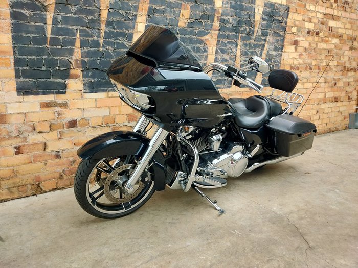 2017 HARLEY-DAVIDSON ROAD GLIDE SPECIAL 107 (FLTRXS) ROAD BLACK