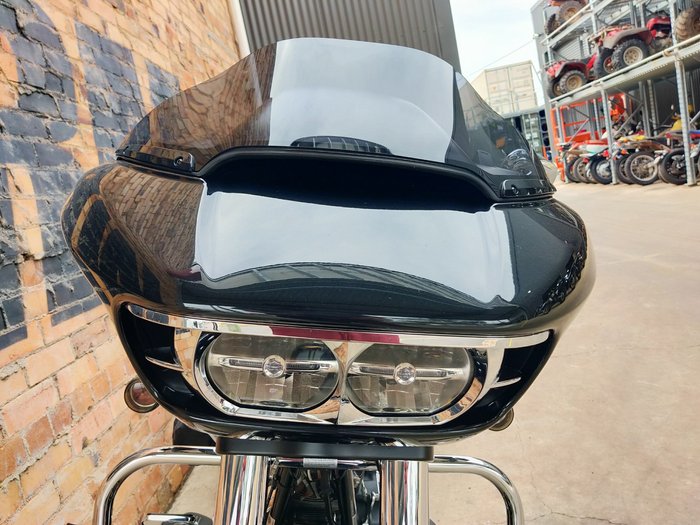2017 HARLEY-DAVIDSON ROAD GLIDE SPECIAL 107 (FLTRXS) ROAD BLACK