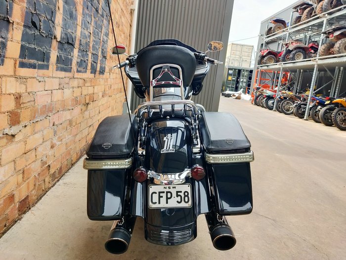 2017 HARLEY-DAVIDSON ROAD GLIDE SPECIAL 107 (FLTRXS) ROAD BLACK