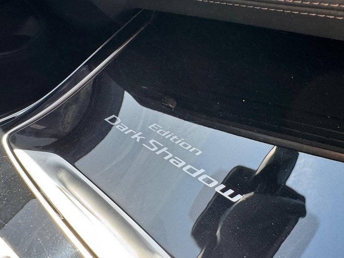 2020 BMW X7 xDrive30d M Sport Dark Shadow Edition