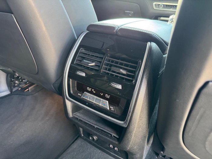 2020 BMW X7 xDrive30d M Sport Dark Shadow Edition