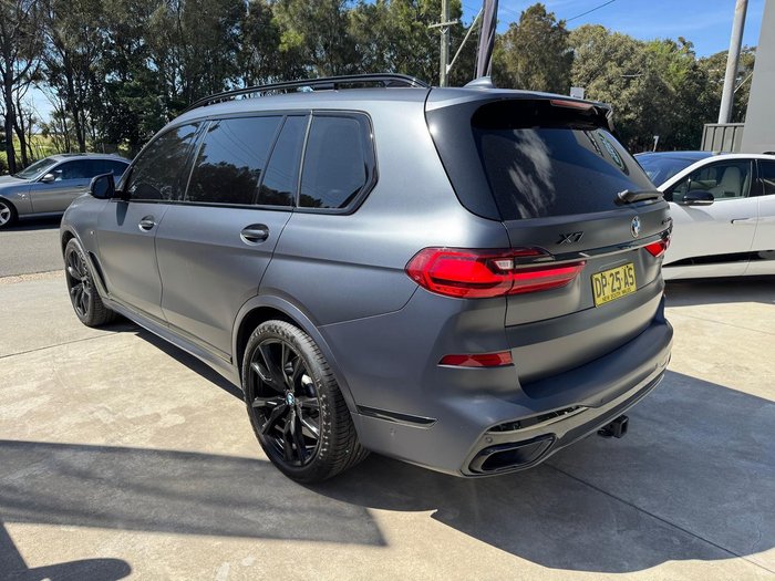 2020 BMW X7 xDrive30d M Sport Dark Shadow Edition