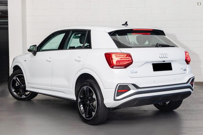 2024 Audi Q2 40 TFSI S line