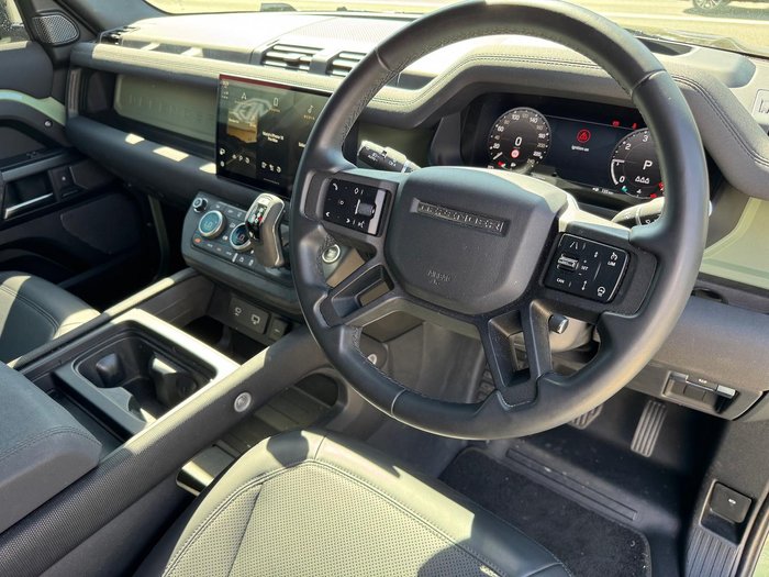 2022 Land Rover Defender 110 P400 75th Edition L663 MY23.5 AWD Grasmere Green
