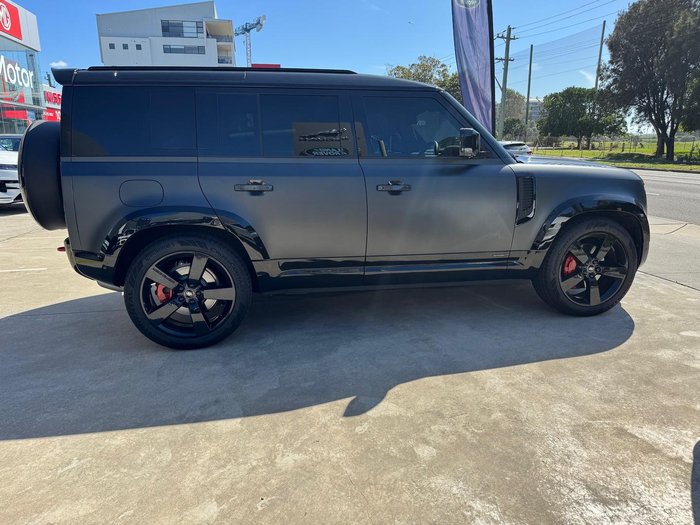 2024 Land Rover Defender 110 D350 X L663 MY25.5 AWD Carpathian Grey