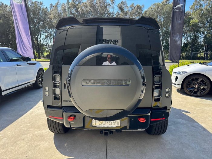 2024 Land Rover Defender 110 D350 X L663 MY25.5 AWD Carpathian Grey