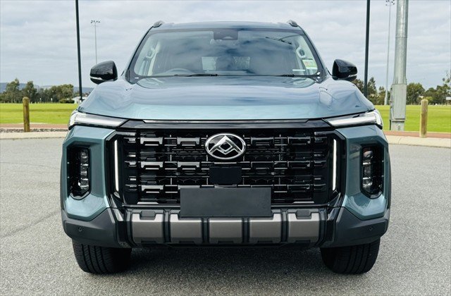 2025 LDV D90 Executive