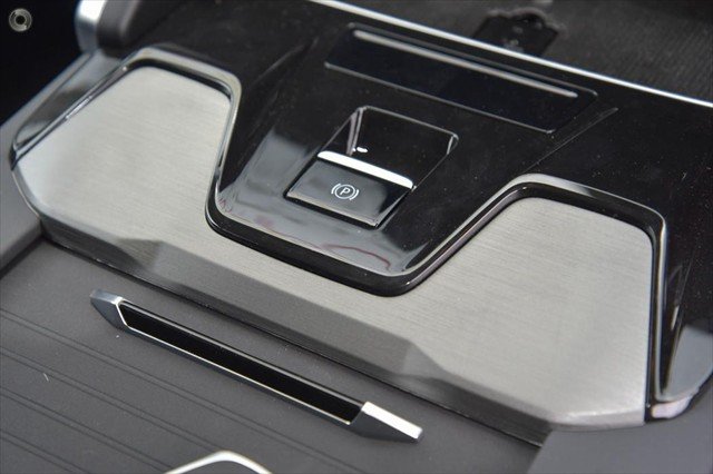 2025 LDV D90 Executive