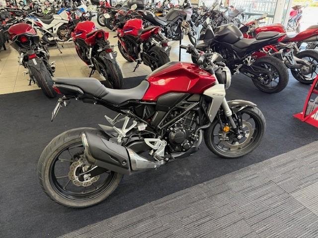 2019 Honda CB300R (CB300RA) CB300 Red