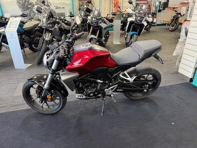 2019 Honda CB300R (CB300RA) CB300 Red