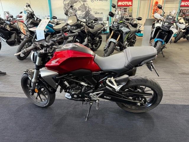 2019 Honda CB300R (CB300RA) CB300 Red