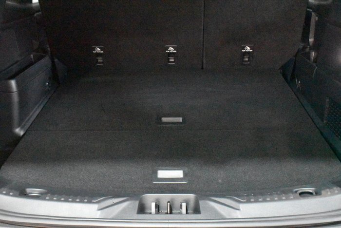 2025 Ford Everest Ambiente