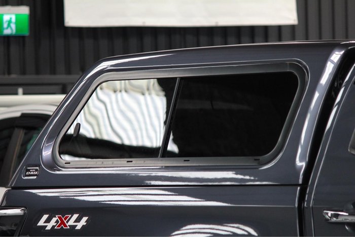 2022 Isuzu D-MAX LS-M MY22 4X4 Dual Range Obsidian Grey