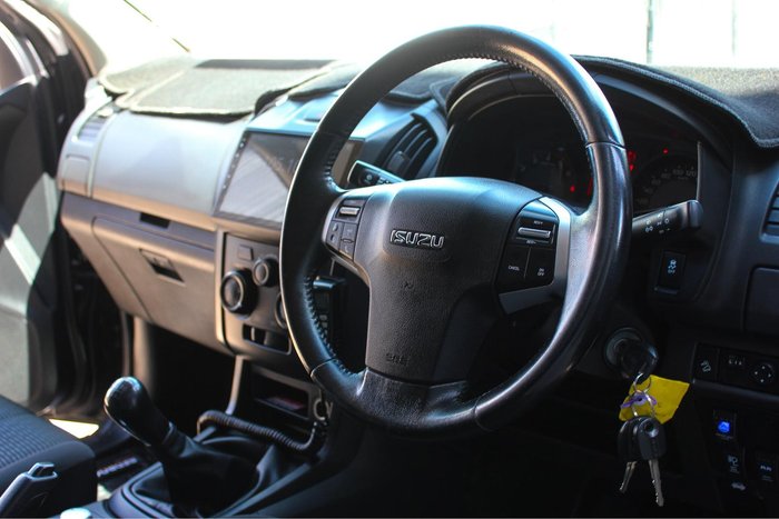 2019 Isuzu D-MAX SX MY19 4X4 Dual Range Cosmic Black