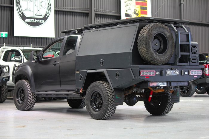 2019 Isuzu D-MAX SX MY19 4X4 Dual Range Cosmic Black