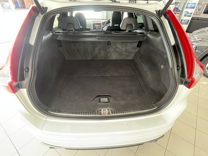 2017 Volvo XC60 T5 R-Design