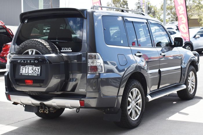 2019 Mitsubishi Pajero GLS