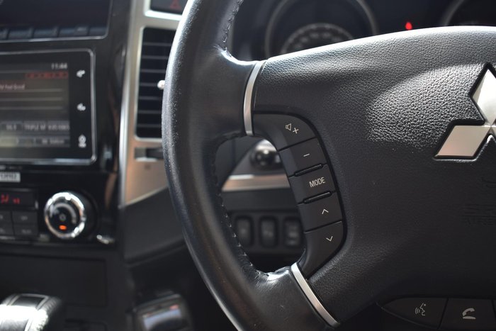 2019 Mitsubishi Pajero GLS