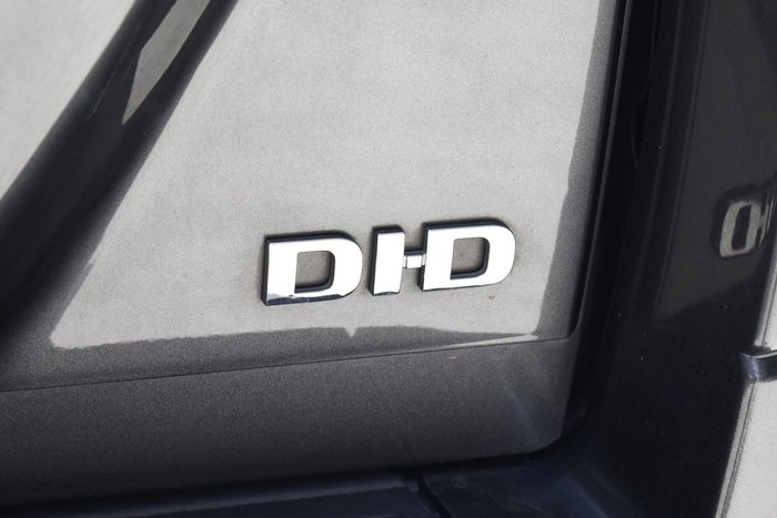 2019 Mitsubishi Pajero GLS