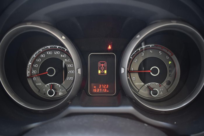 2019 Mitsubishi Pajero GLS