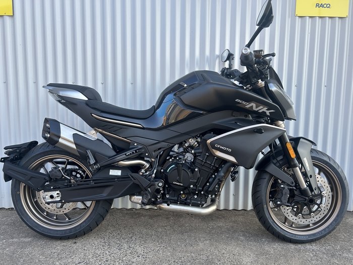 CFMOTO 800NK ADVANCE ROAD BLACK