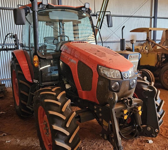 2023 Kubota M5111 Orange