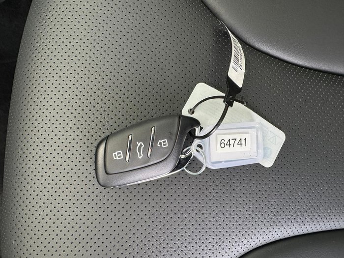 2025 MG HS Super Hybrid Essence