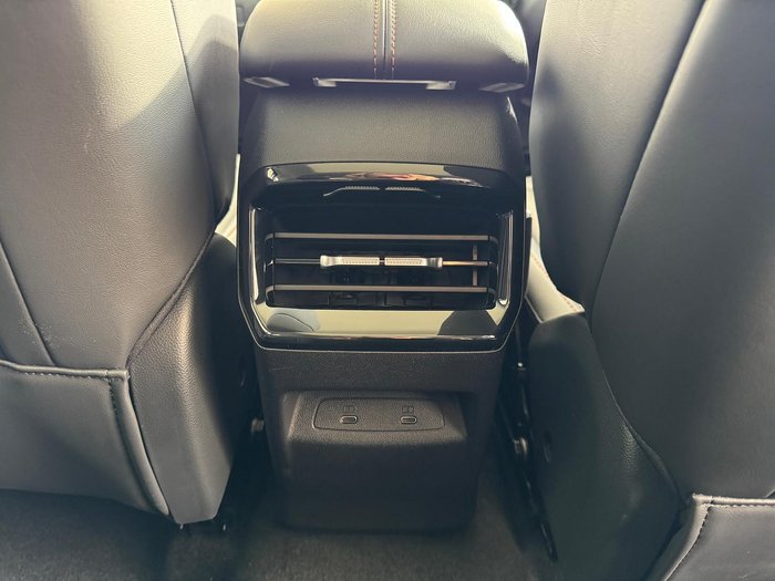 2025 MG HS Super Hybrid Essence