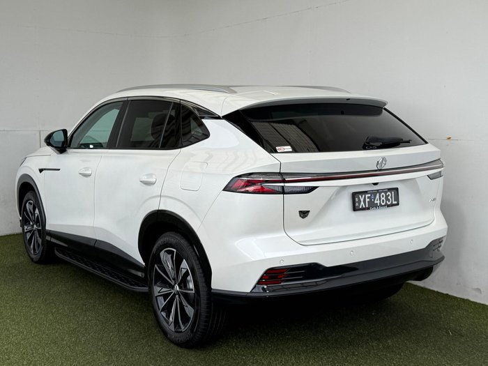 2025 MG HS Super Hybrid Essence