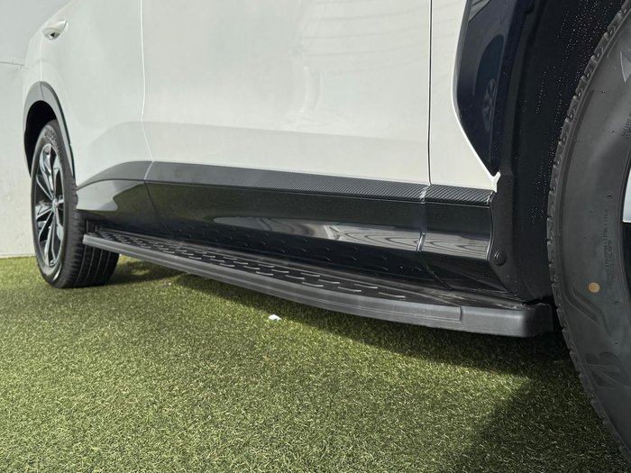 2025 MG HS Super Hybrid Essence