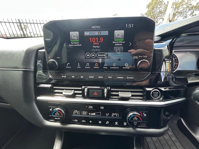 2022 Nissan Pathfinder ST-L