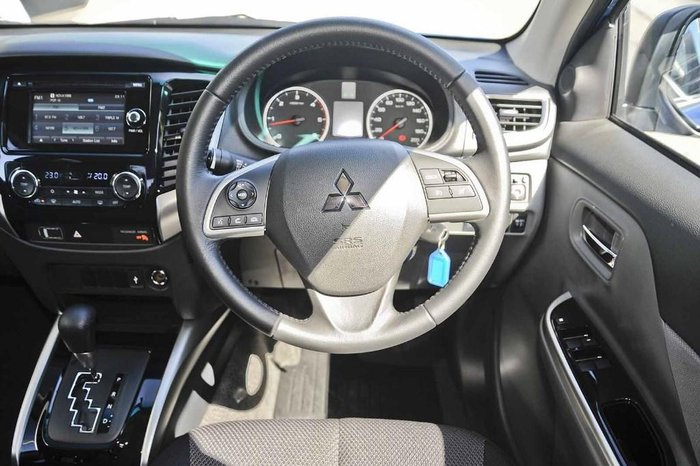 2016 Mitsubishi Triton GLS MQ MY16 4X4 Dual Range Impulse Blue