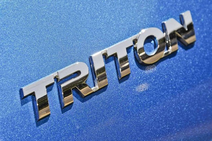 2016 Mitsubishi Triton GLS MQ MY16 4X4 Dual Range Impulse Blue