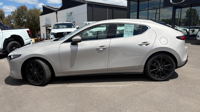 2025 Mazda 3 G25 Astina